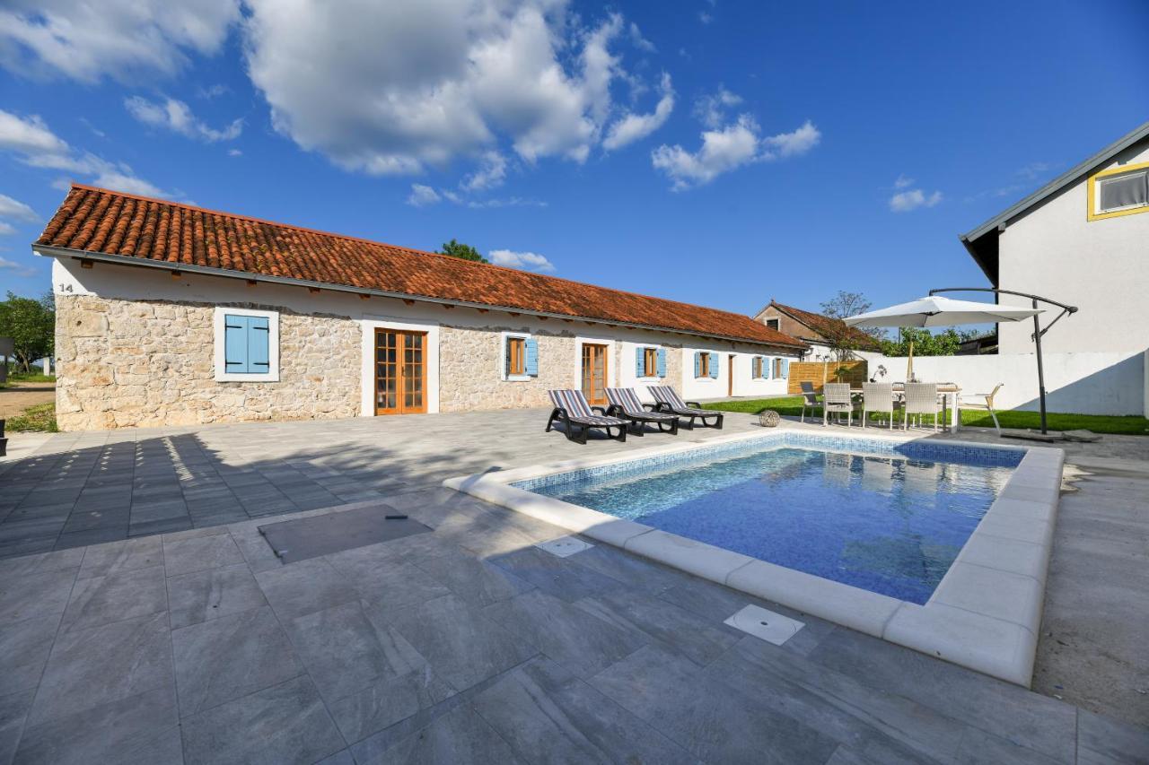 Villa Martin Zadar Exteriör bild