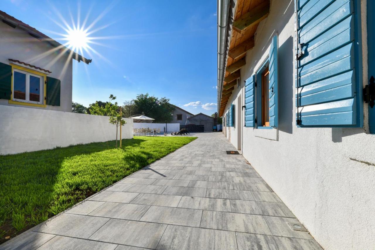 Villa Martin Zadar Exteriör bild