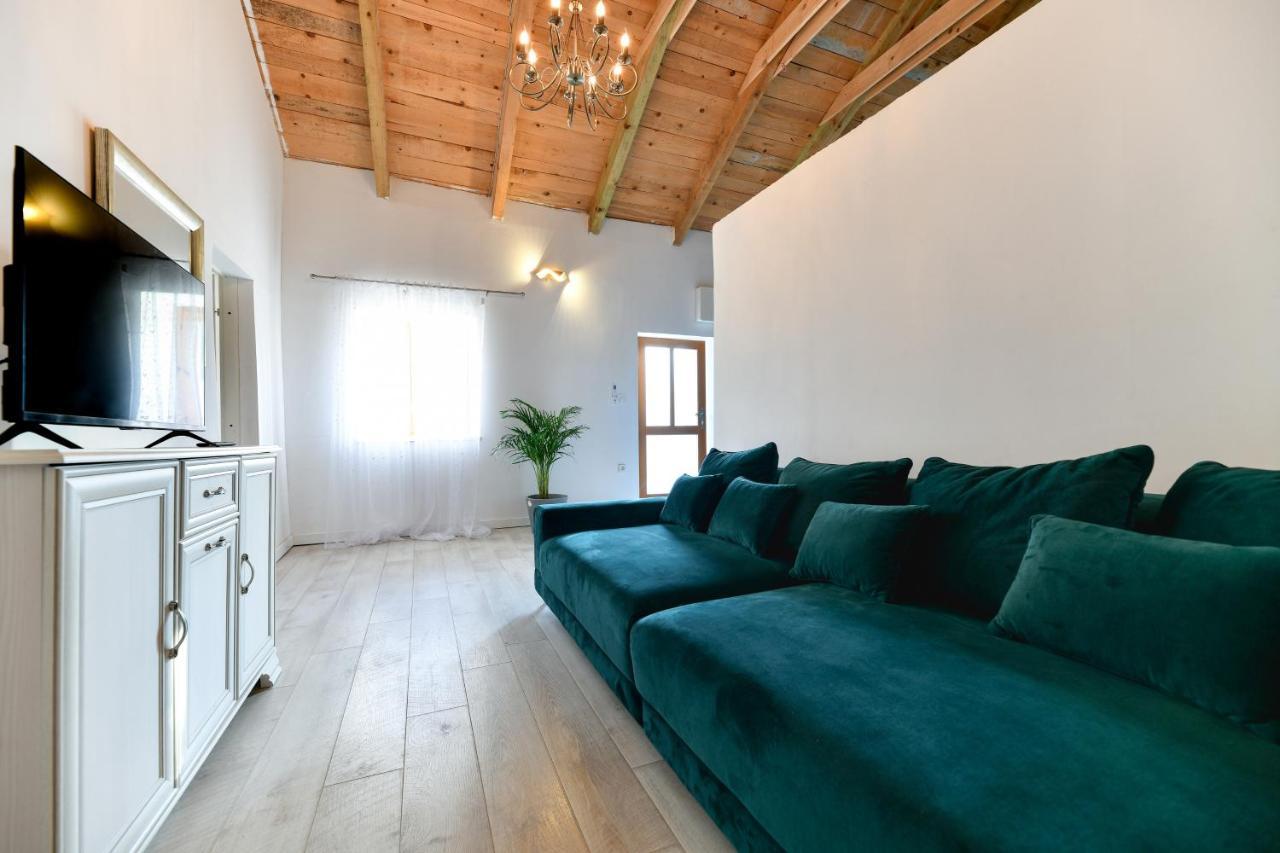Villa Martin Zadar Exteriör bild